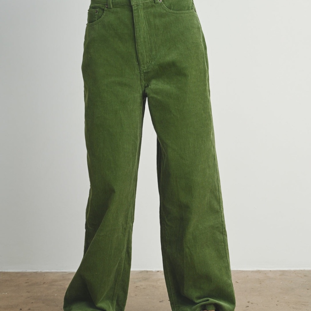 NWT green wide leg corduroy pants